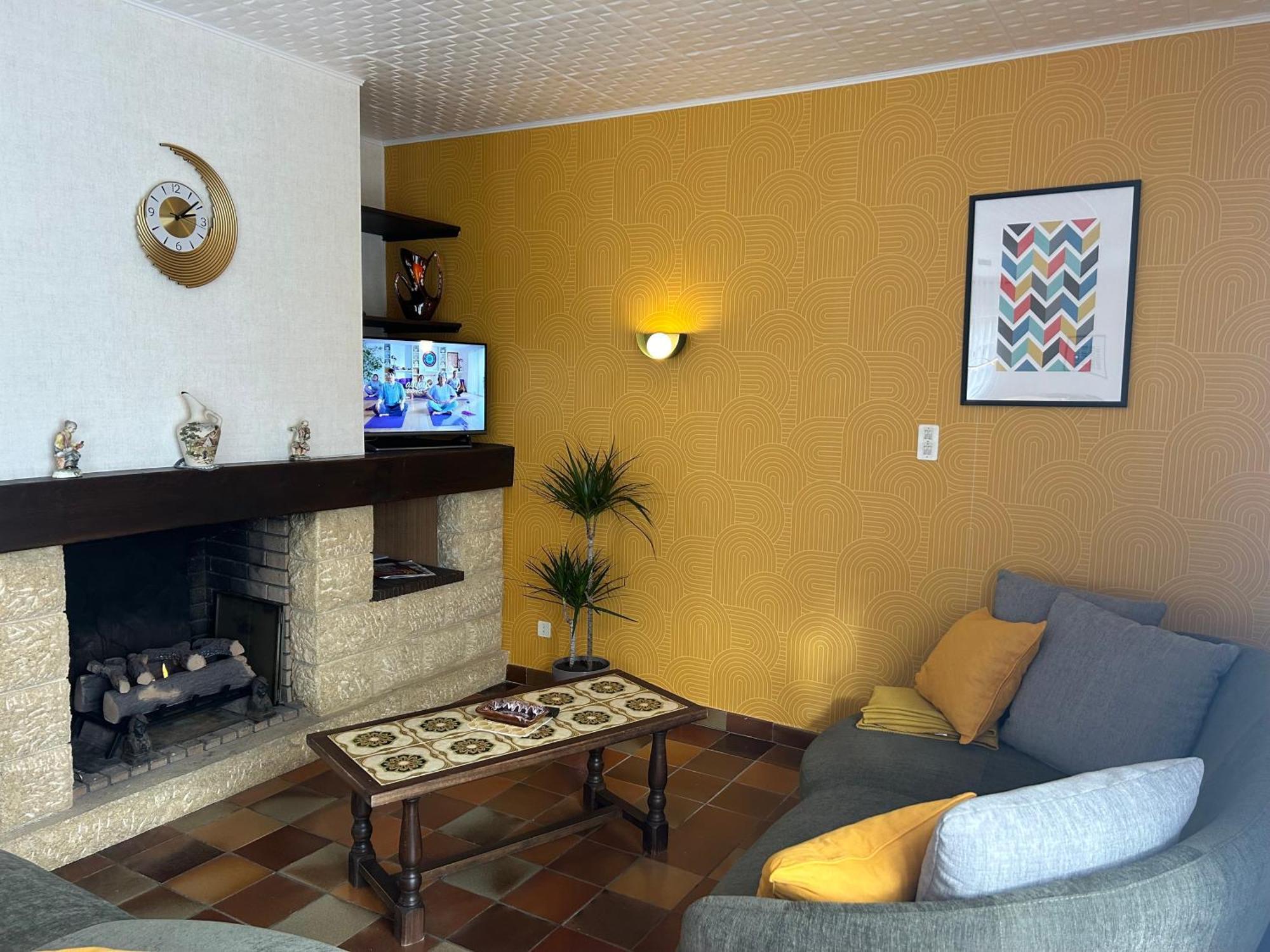 Gite La Maison Rose لانيميزان المظهر الخارجي الصورة