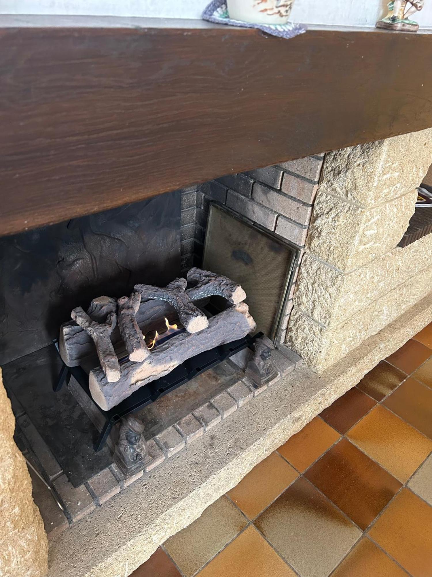 Gite La Maison Rose لانيميزان المظهر الخارجي الصورة